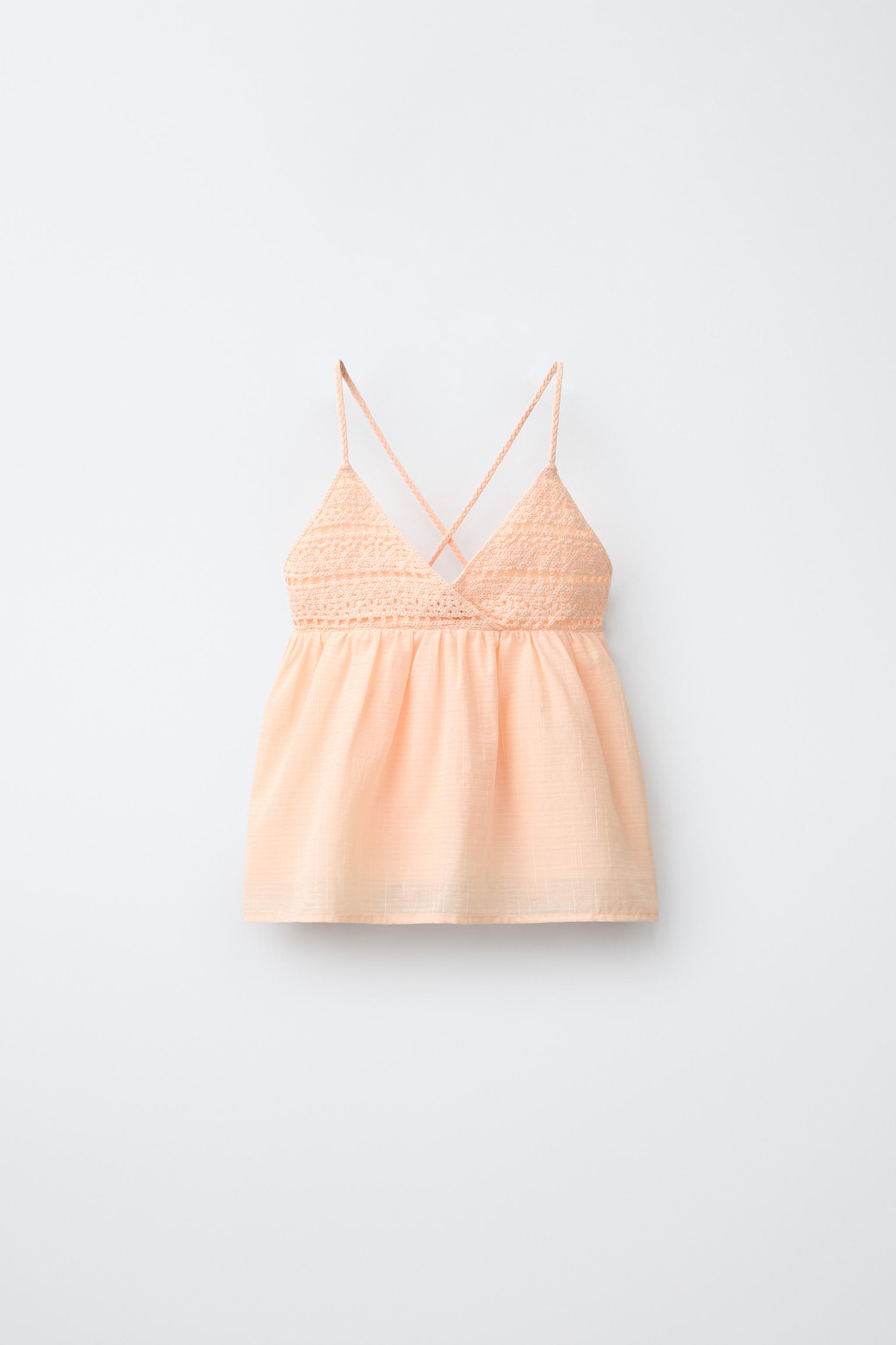 COMBINED CROCHET FLOWY TOP